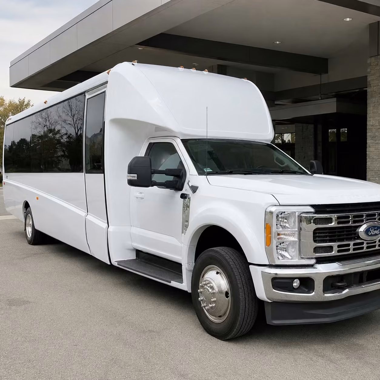 15 passenger minibus