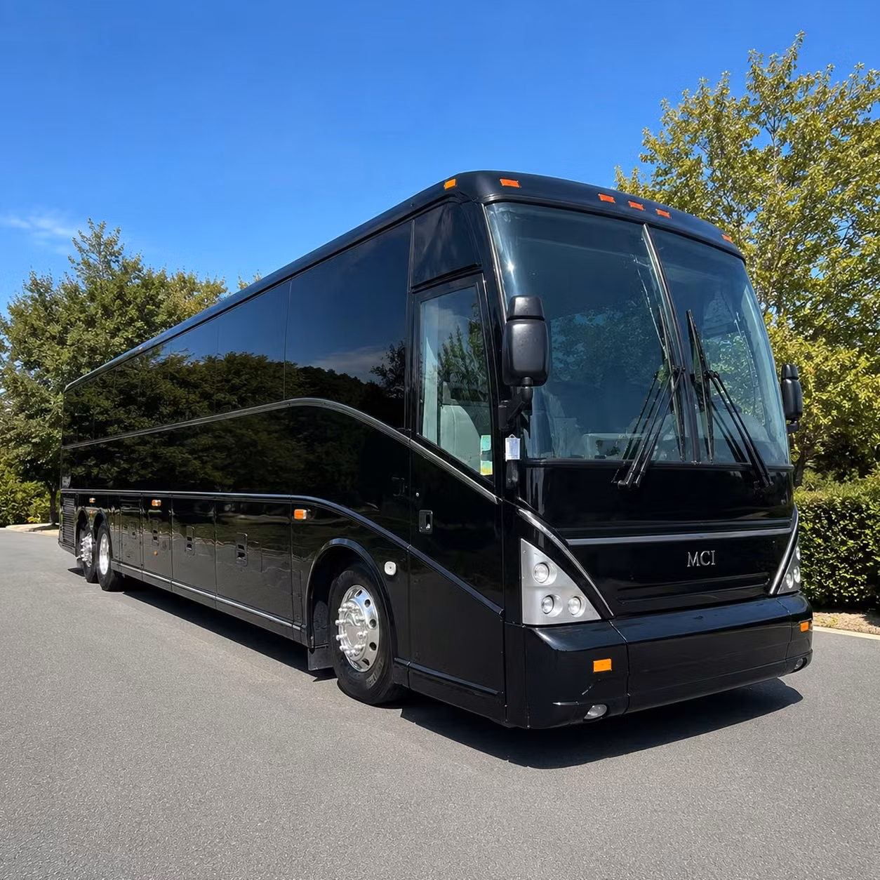 portland wedding guest shuttles and bridal party transportation