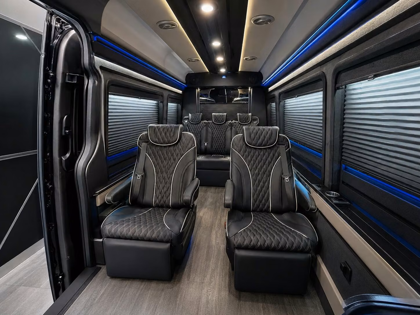 portlandcoachbusservice com is the smarter way to handle portland wedding guest airport transfers