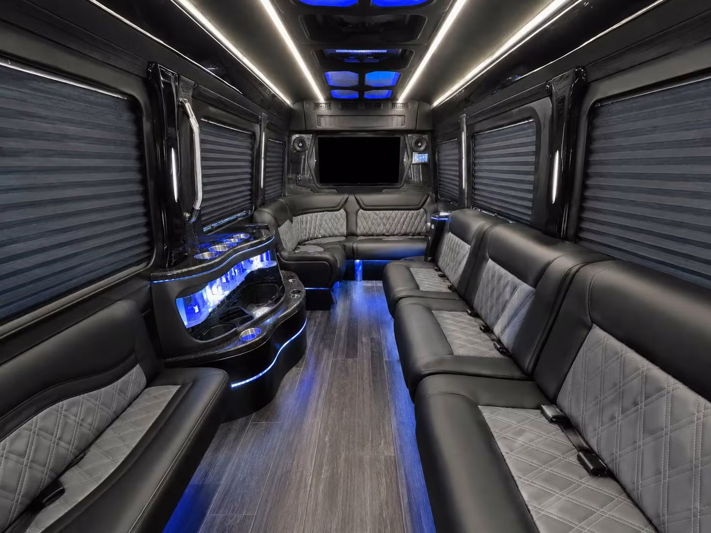 with portlandcoachbusservice com you can set up recurring portland employee shuttles on your schedule